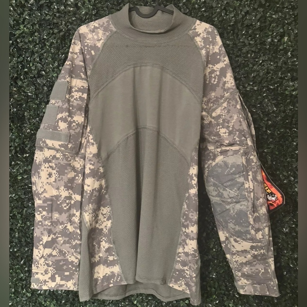 Massif Army Combat Shirt XL Flame Resistant tactical compression camouflage NWT